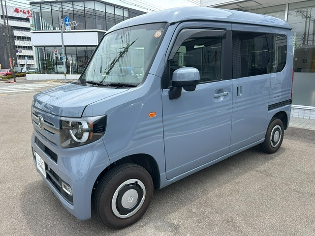 N-VAN+スタイル ファン 4WD