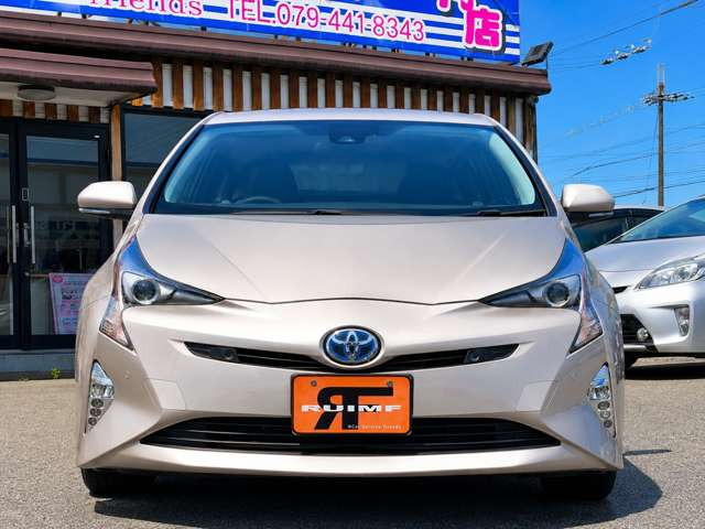 この度は、当店のお車をご覧頂きまして誠にありがとうございます!!