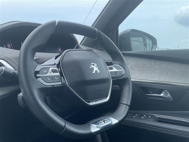 3008GT ブルーHDi