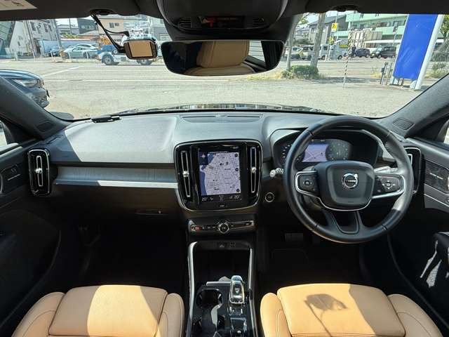 XC40T4 AWD インスクリプション 4WD