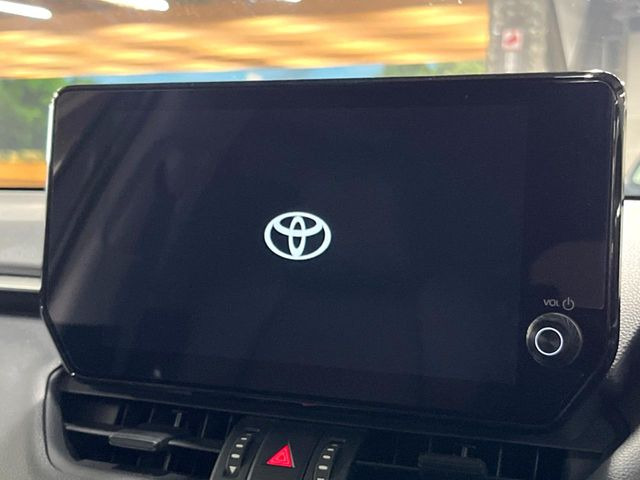 �y10.5�C���` �f�B�X�v���C�I�[�f�B�I�z���ʂ̃f�B�X�v���C��AppleCarPlay��AndroidAuto�����p�\�B�傫�ȉ�ʂŃX�}�z�i�r�A�v���������p���������܂���