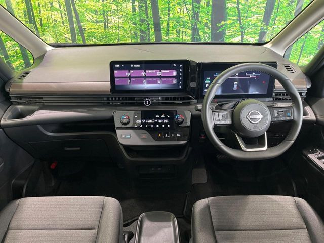 セレナ1.4 e-POWER ハイウェイスターV