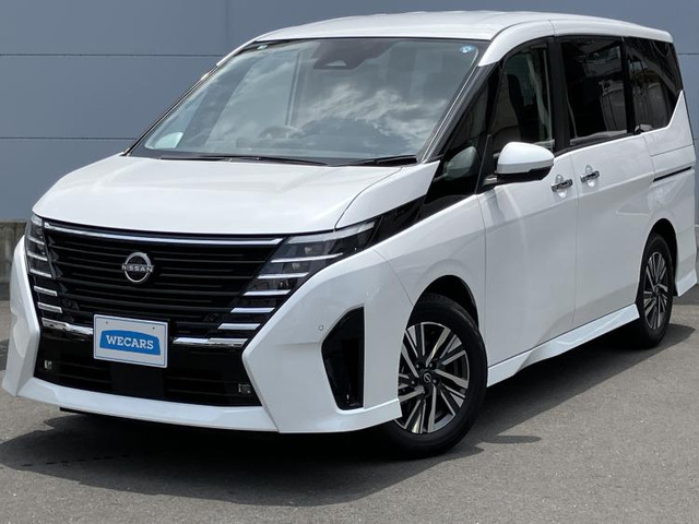 セレナ1.4 e-POWER ハイウェイスターV