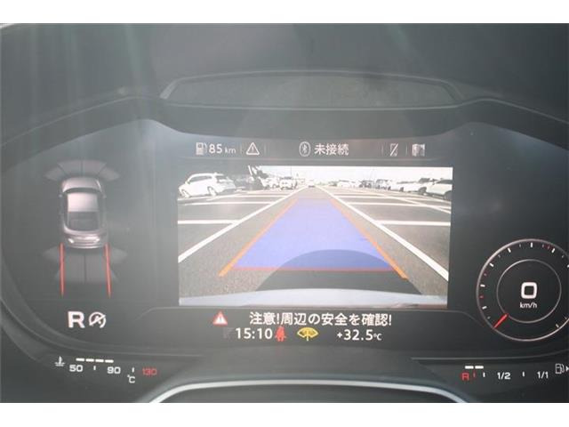 TTクーペ2.0 TFSI クワトロ 4WD