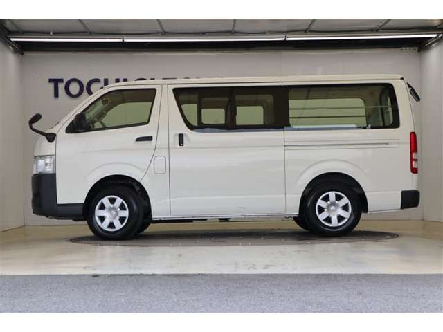ハイエースバン2.8 DX ロング ディーゼル 4WD