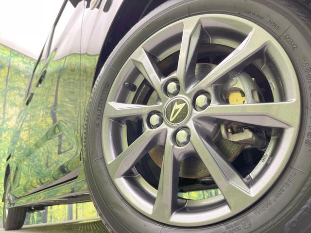 �y����14�C���`�A���~�z�C�[���z�O�ςɃ}�b�`���������A���~�z�C�[���𑕒����Ă���܂��B�e��ЊO�A���~�z�C�[����A�X�^�b�h���X�^�C�����戵�����Ă���܂��B���񂲑��k����������