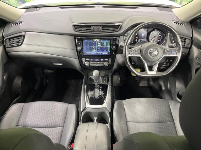 エクストレイル2.0 20Xi