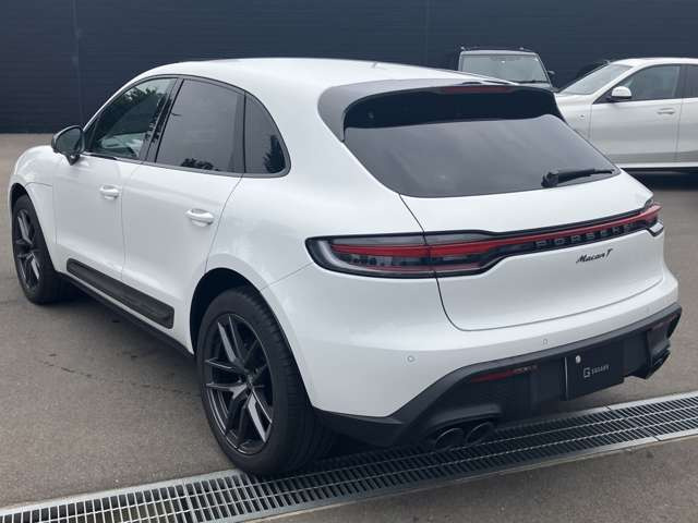 マカンT PDK 4WD