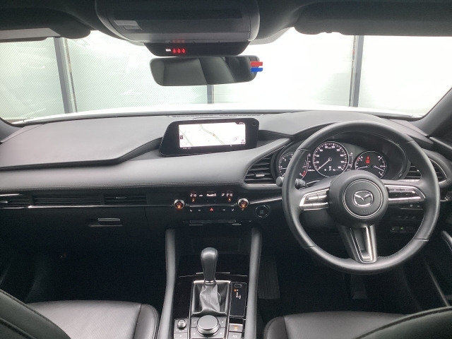 MAZDA3ファストバック1.8 XD Lパッケージ