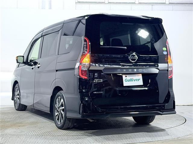 セレナ2.0 ハイウェイスターV