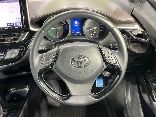 �y�X�e�A�����O�X�C�b�`�z�^�]���A�O������ڐ������炷���ƂȂ��A�I�[�f�B�I���̑��삪�\�ȕ֗��@�\!���S&���K�ȃh���C�u�����o���Ă���܂���