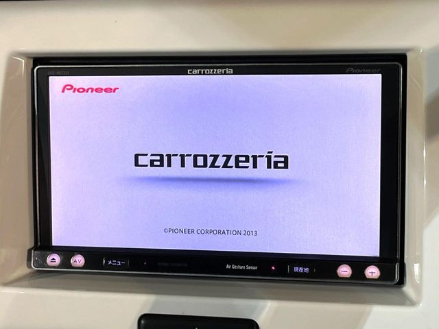 【ナビゲーション】使いやすいナビで目的地までしっかり案内してくれます。各種オーディオ再生機能も充実しており、お車の運転がさらに楽しくなります!!