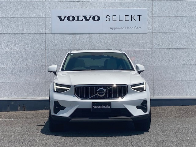 XC40ウルトラ B4 AWD 4WD