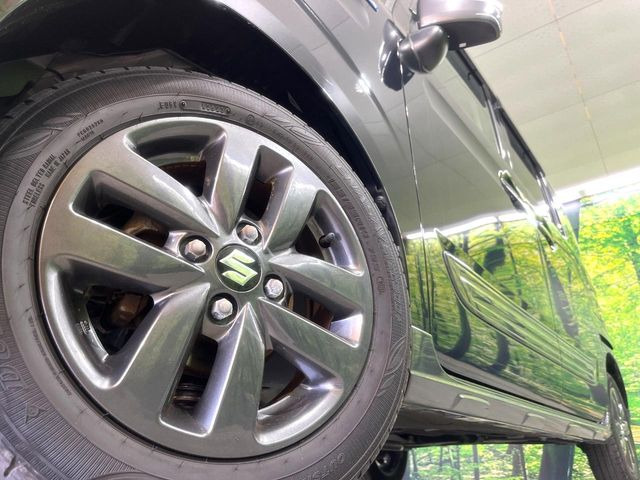 �y����14�C���`�A���~�z�C�[���z�O�ςɃ}�b�`���������A���~�z�C�[���𑕒����Ă���܂��B�e��ЊO�A���~�z�C�[����A�X�^�b�h���X�^�C�����戵�����Ă���܂��B���񂲑��k����������