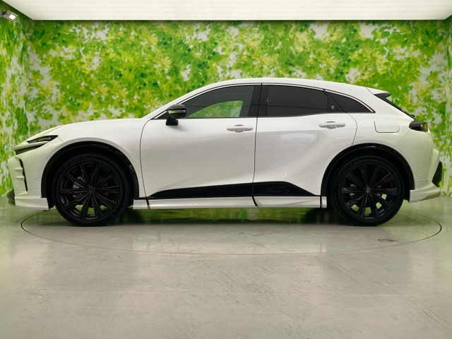 クラウンスポーツ2.5 Z E-Four 4WD