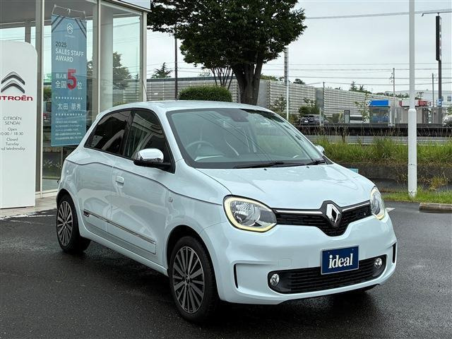 トゥインゴインテンス