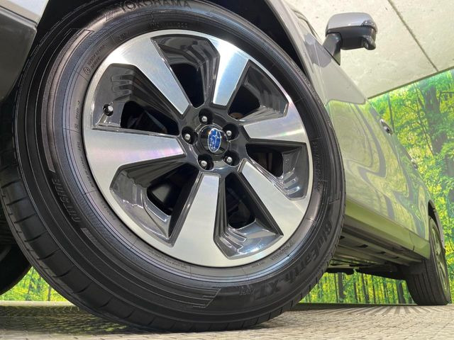 �y����17�C���`�A���~�z�C�[���z�O�ςɃ}�b�`���������A���~�z�C�[���𑕒����Ă���܂��B�e��ЊO�A���~�z�C�[����A�X�^�b�h���X�^�C�����戵�����Ă���܂��B���񂲑��k������
