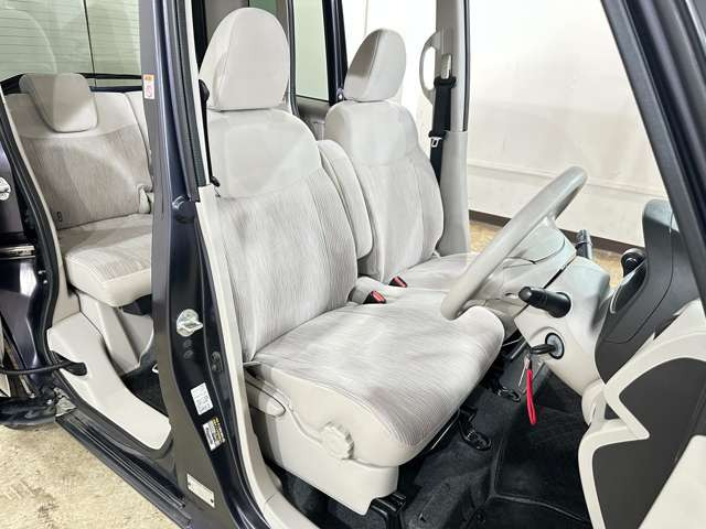 �c�Ǝ��Ԃ͒�10�������8���ƂȂ��Ă���܂��B���������R�[�q�[��W���[�X�����p�ӂ��Ă��҂����Ă���܂�����x���͐��j���ł��B