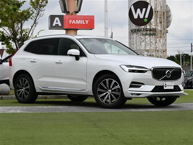 XC60B5 AWD インスクリプション 4WD