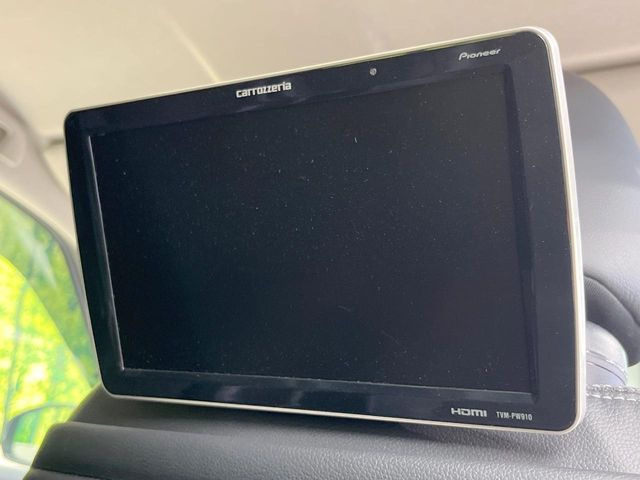 フリードハイブリッド