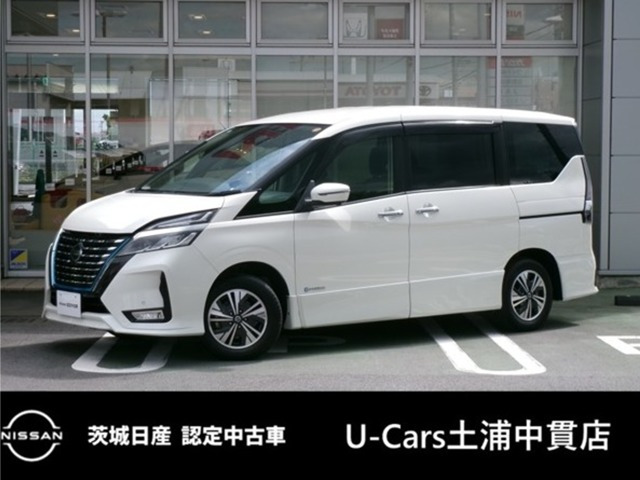 セレナ1.2 e-POWER ハイウェイスターV