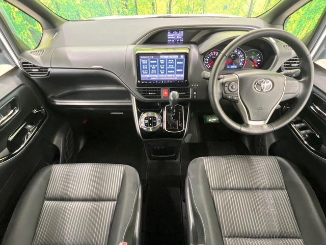 ヴォクシー2.0 ZS 煌II