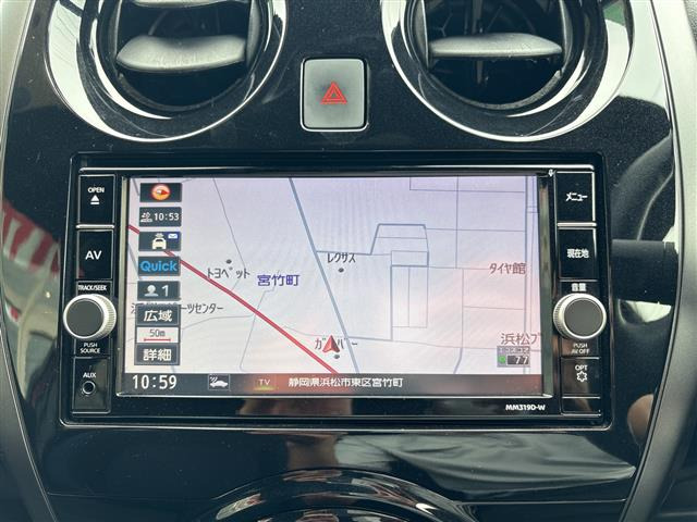 ノート1.2 e-POWER X ブラックアロー