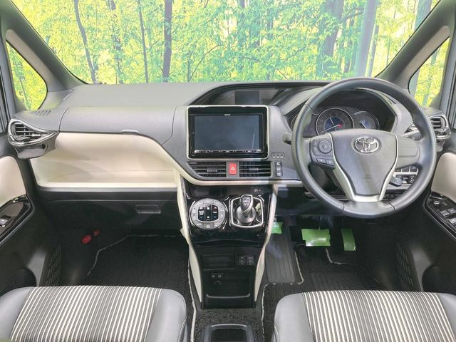 ノア1.8 ハイブリッド Si W×B II