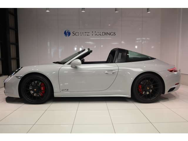 911タルガ4 GTS PDK