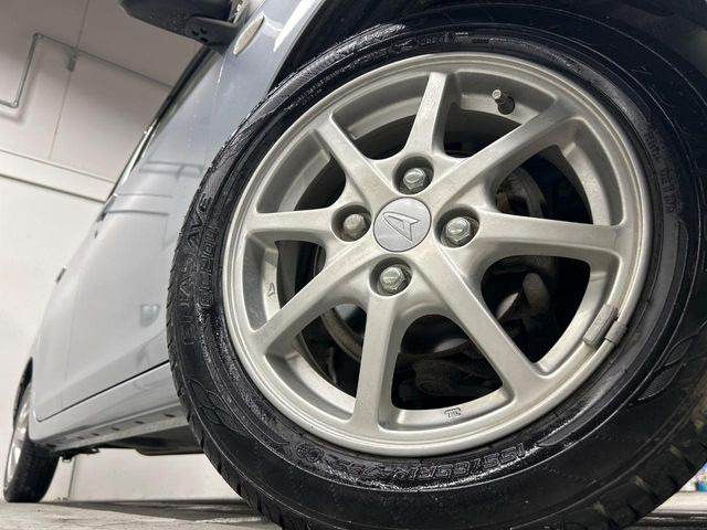 �y����14�C���`�A���~�z�C�[���z�O�ςɃ}�b�`���������A���~�z�C�[���𑕒����Ă���܂��B�e��ЊO�A���~�z�C�[����A�X�^�b�h���X�^�C�����戵�����Ă���܂��B���񂲑��k����������