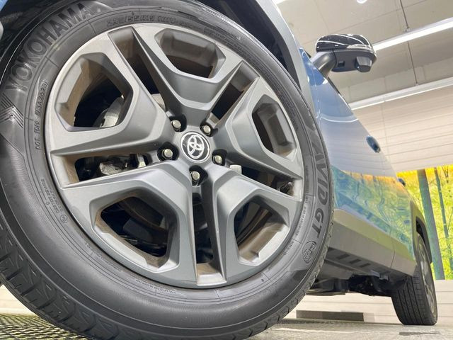 �y�����A���~�z�C�[���z�O�ςɃ}�b�`���������A���~�z�C�[���𑕒����Ă���܂��B�e��ЊO�A���~�z�C�[����A�X�^�b�h���X�^�C�����戵�����Ă���܂��B���񂲑��k����������
