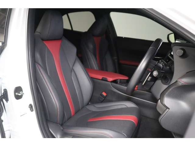 UX250h Fスポーツ エモーショナル エクスプローラー