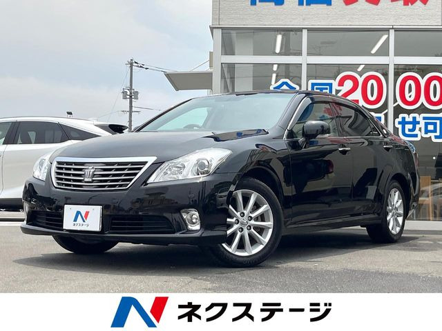 クラウン3.0 ロイヤルサルーン i-Four 4WD