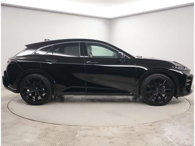 クラウンスポーツ2.5 Z E-Four 4WD
