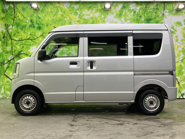 NV100クリッパーDX 4WD