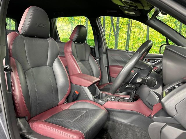 フォレスター1.8 STI スポーツ 4WD