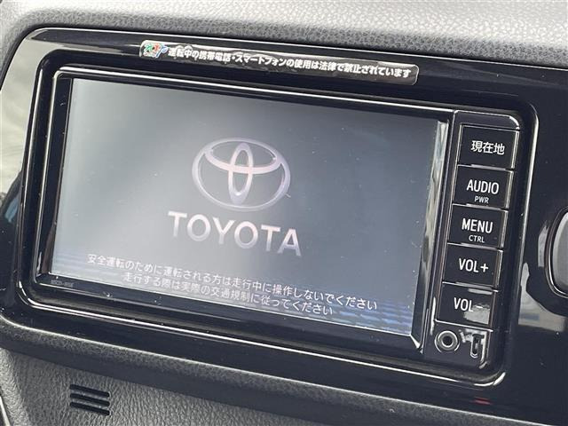 ヴィッツ1.5 ハイブリッド F セーフティ エディション