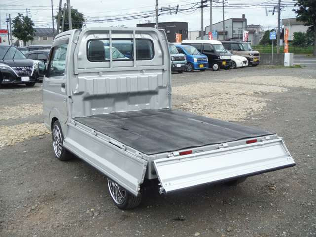 ���X�A�݌ɑ䐔70��ȏゲ�����܂��B���Д̔��X�y�[�W���瑼�̎ԗ������m�F����������