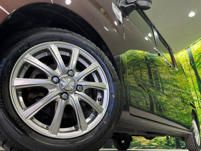 �y14�C���`�A���~�z�C�[���z�O�ςɃ}�b�`�����A���~�z�C�[���𑕒����Ă���܂��B�e��A���~�z�C�[����A�X�^�b�h���X�^�C�����戵�����Ă���܂��B���񂲑��k����������