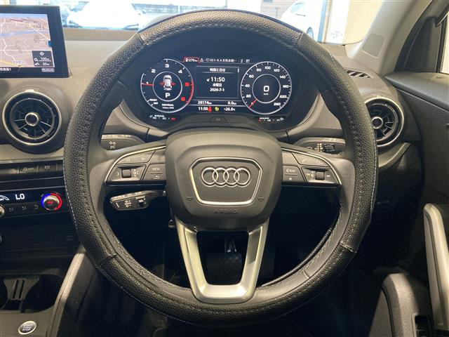 Q2TDI ブラック スタイル プラス ディーゼル