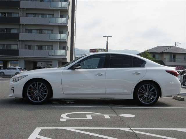 スカイライン3.0 400R