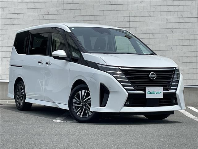 セレナ1.4 e-POWER ハイウェイスターV