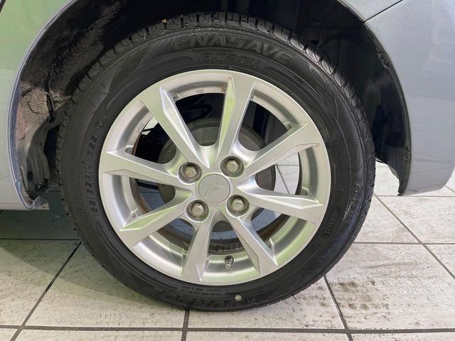�y����14�C���`�A���~�z�C�[���z�O�ςɃ}�b�`���������A���~�z�C�[���𑕒����Ă���܂��B�e��ЊO�A���~�z�C�[����A�X�^�b�h���X�^�C�����戵�����Ă���܂��B���񂲑��k����������