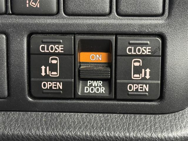 ヴォクシー2.0 ZS 煌III