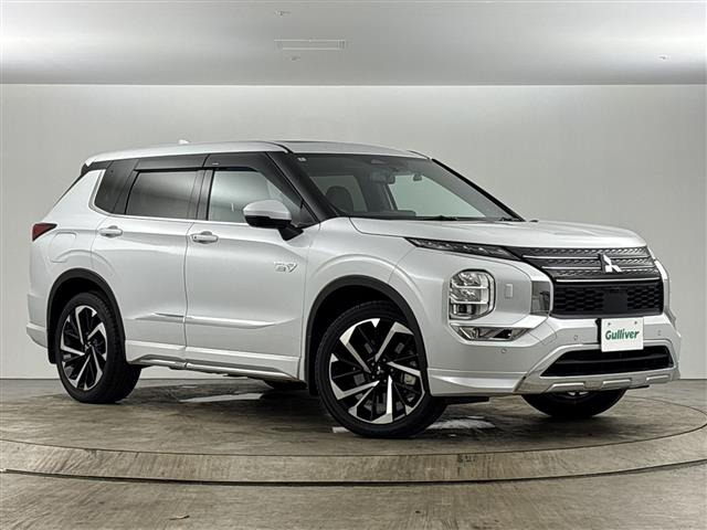 アウトランダーPHEV 2.4 P 4WD