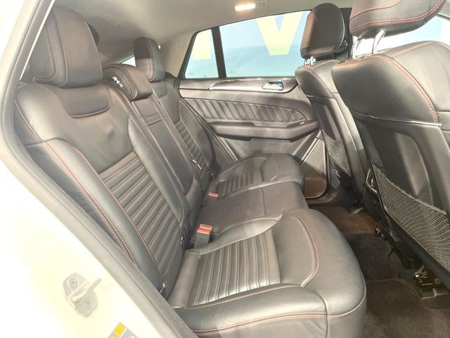 ���㕔���Ȃ��C�ɂȂ�悤�ȃL�Y�E�����ւ��蓙�A�傫�ȃ_���[�W�͂Ȃ��A�ǍD�ȏ�Ԃł��B