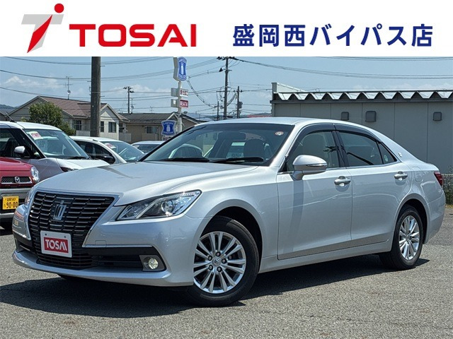 クラウン2.5 ロイヤルサルーン i-Four 4WD