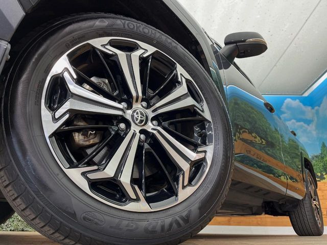 �y�����A���~�z�C�[���z�O�ςɃ}�b�`���������A���~�z�C�[���𑕒����Ă���܂��B�e��ЊO�A���~�z�C�[����A�X�^�b�h���X�^�C�����戵�����Ă���܂��B���񂲑��k����������