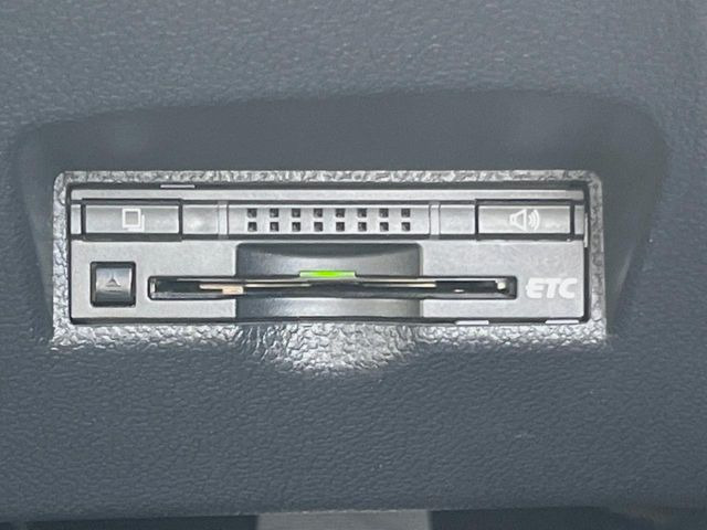 【ETC】高速道路の料金所をストレスなく通過!話題のスポットやサービスエリアに多い「スマートIC」利用時は必須のアイテムです。当店でセットアップを実施、ご納車当日からすぐにご利用いただけます!