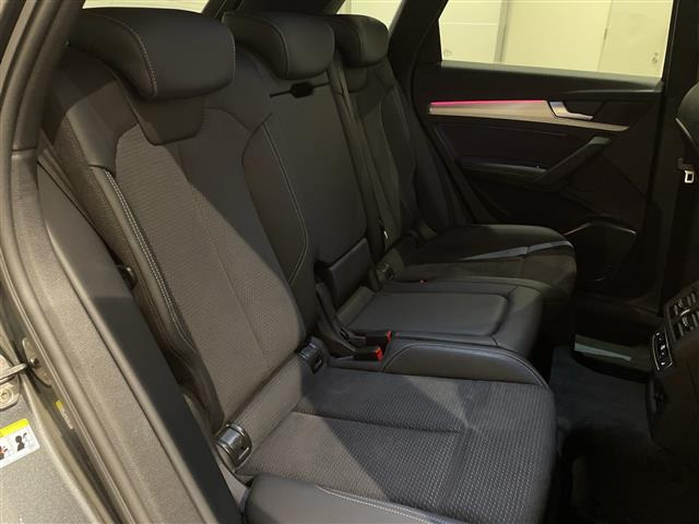 Q540 TDI クワトロ Sライン ディーゼル 4WD